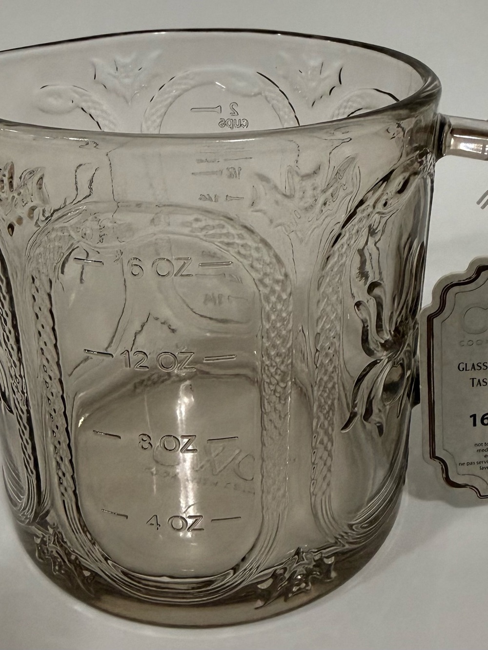 NWT CWC Taupe Halloween Embossed Glass Measuring Cup 16 oz  500ml